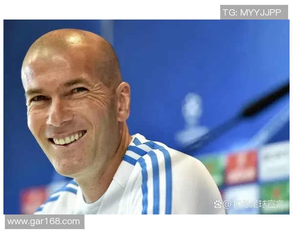 足球球星年收入揭秘:薪水、代言与奖金三重收入来源分析 足球球星年收入揭秘:薪水、代言与奖金三重收入来源分析